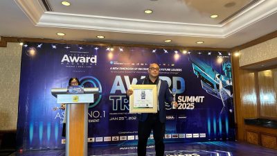 Agus Susanto Sabet Dua Penghargaan Ajang 1.0 Award Trends 2025