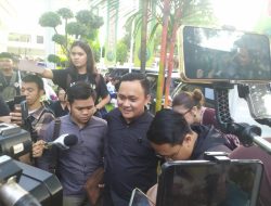 Hakim Tunda Putusan Fariz RM, Kuasa Hukum Keberatan Sidang Daring